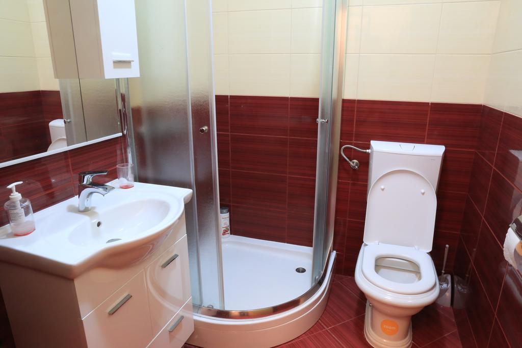 Apartments Leo เทรบินเย ภายนอก รูปภาพ